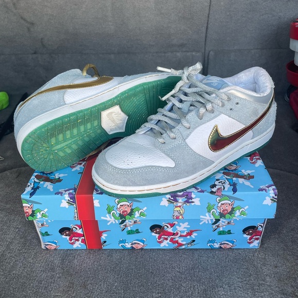 NIKE SB DUNK LOW Qs sean cliver Holiday Special Box - Picture 2 of 7